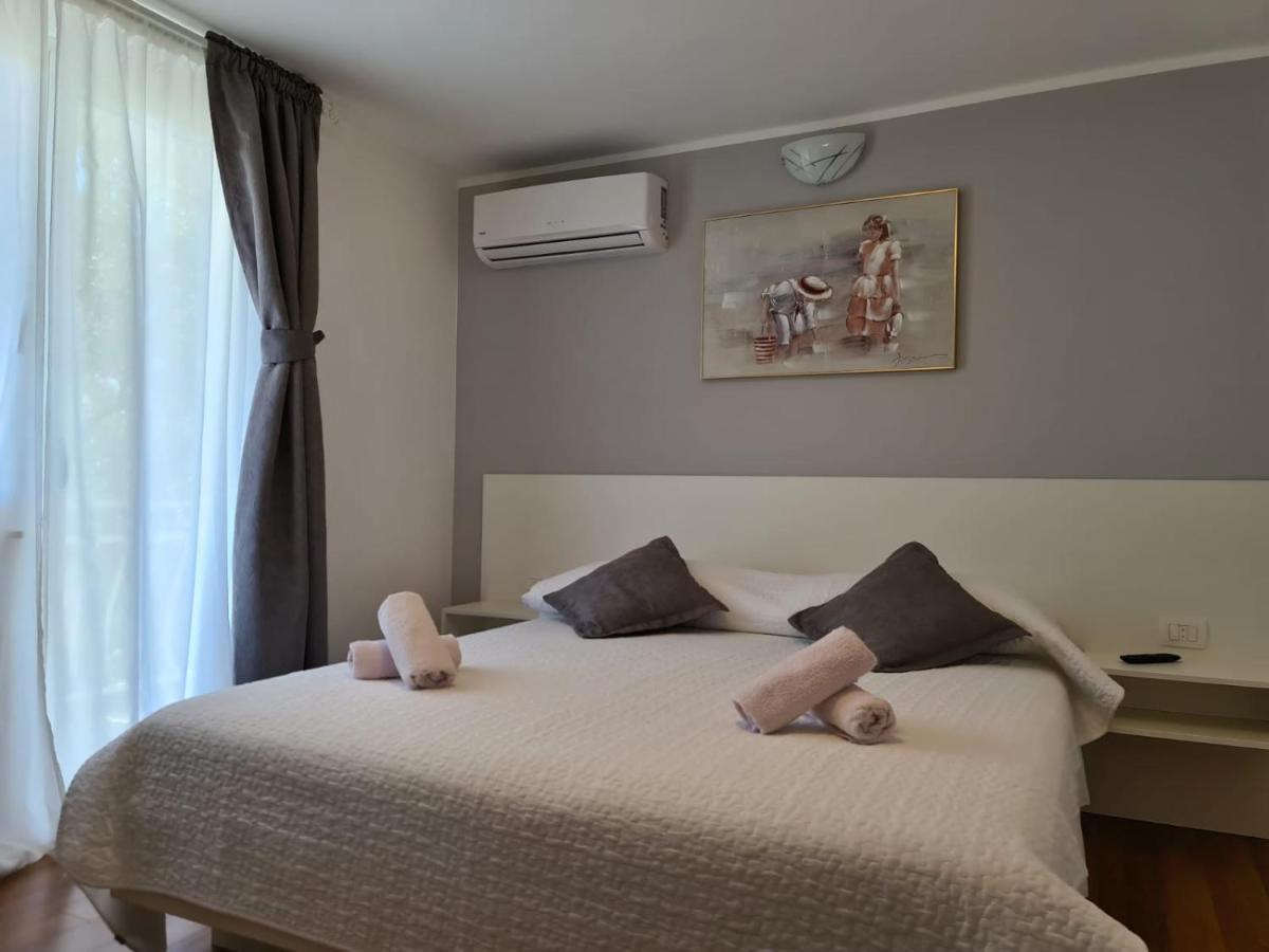ברודאריצה Apartments Juric מראה חיצוני תמונה