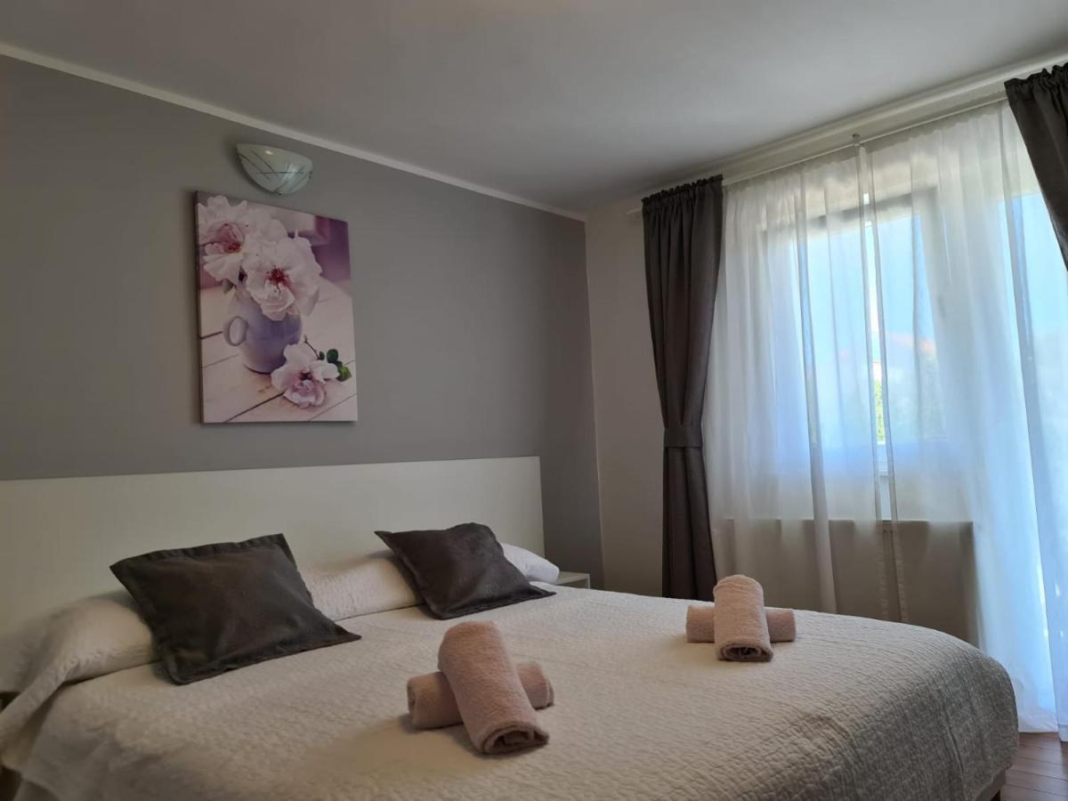 ברודאריצה Apartments Juric מראה חיצוני תמונה